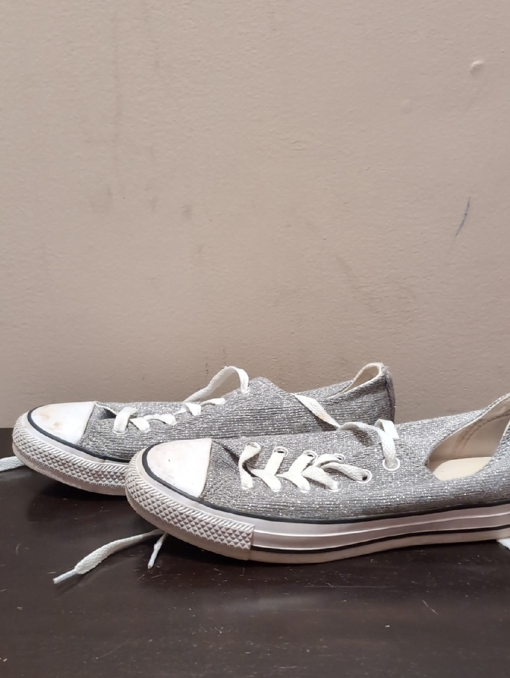 Converse Silver Glitter Low-Top Women’s Sneakers